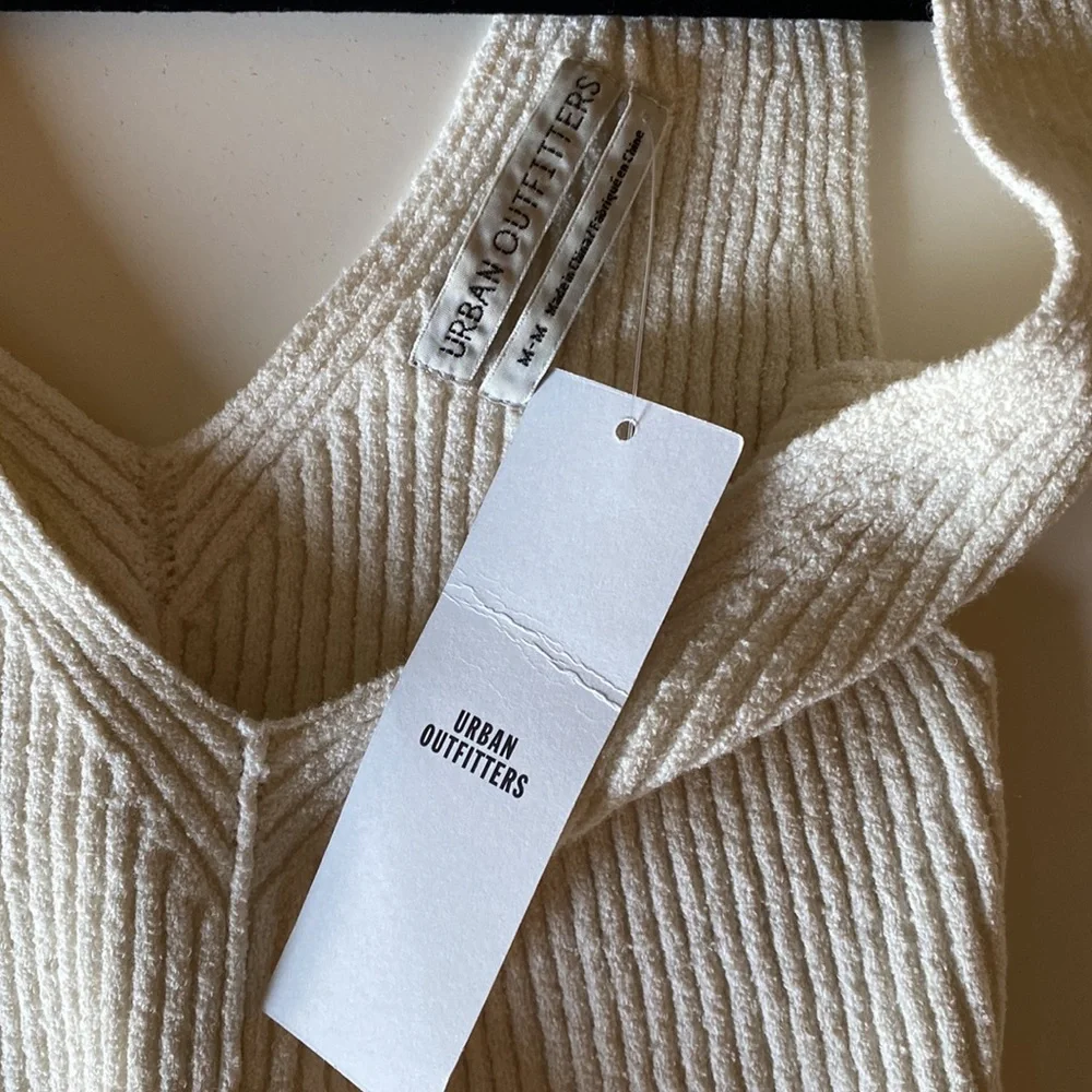 NWT Urban Outfitters Crop Top + Bike Shorts M Knit Set Cream - Picture 4 of 9